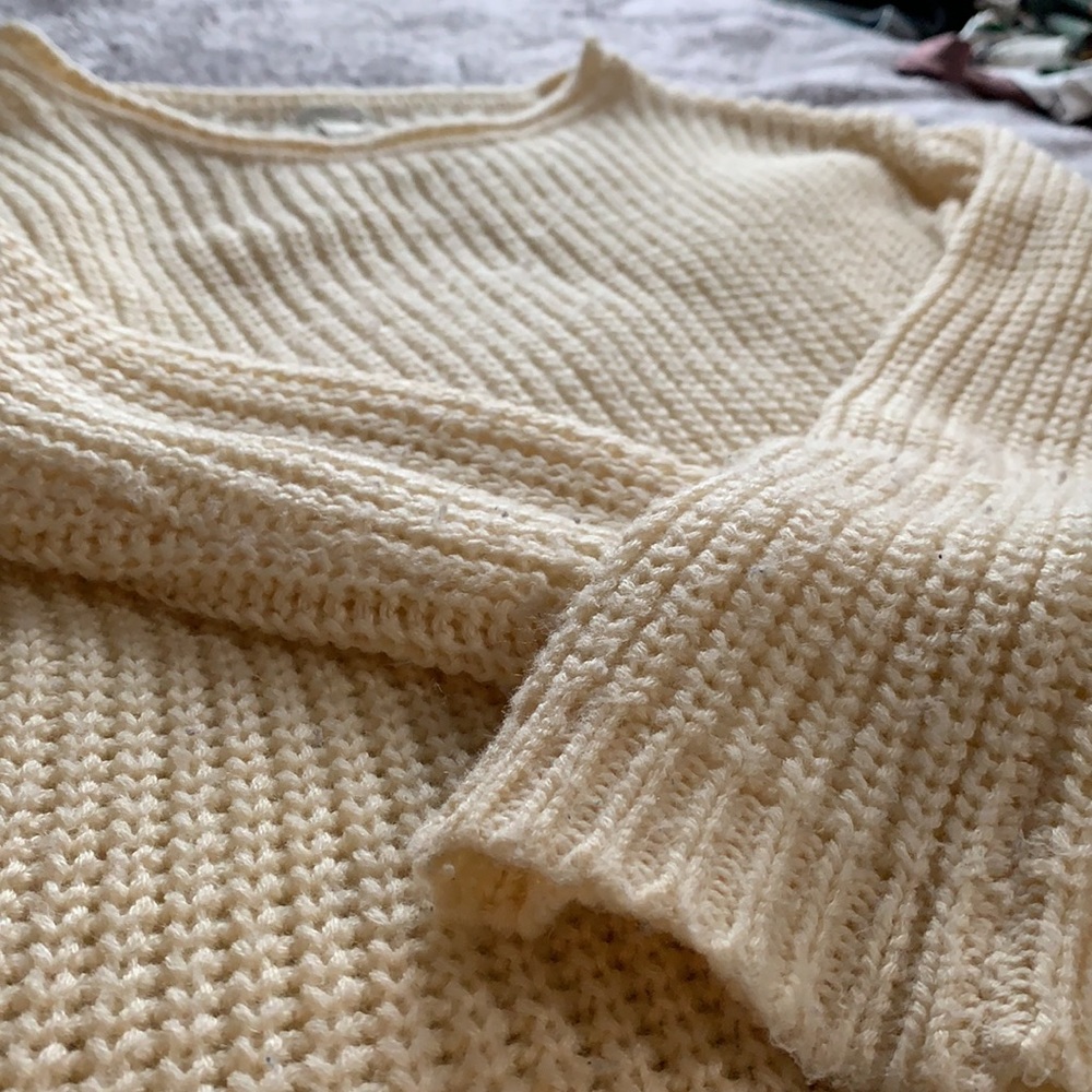 Sweater - Picture 3 of 3